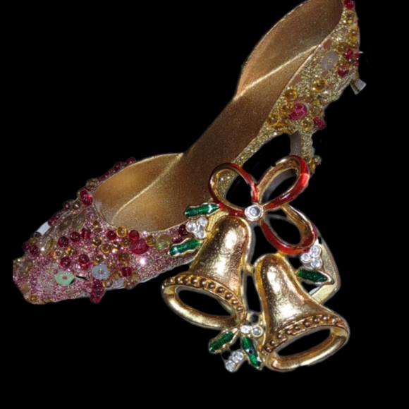 Vintage Christmas Jingle Bells Scarf Clip - Picture 5 of 15